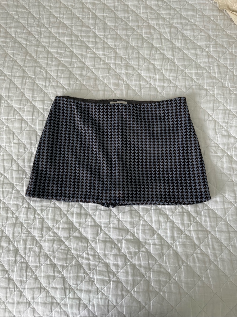 Reformation Houndstooth Mini Skirt - Black and White